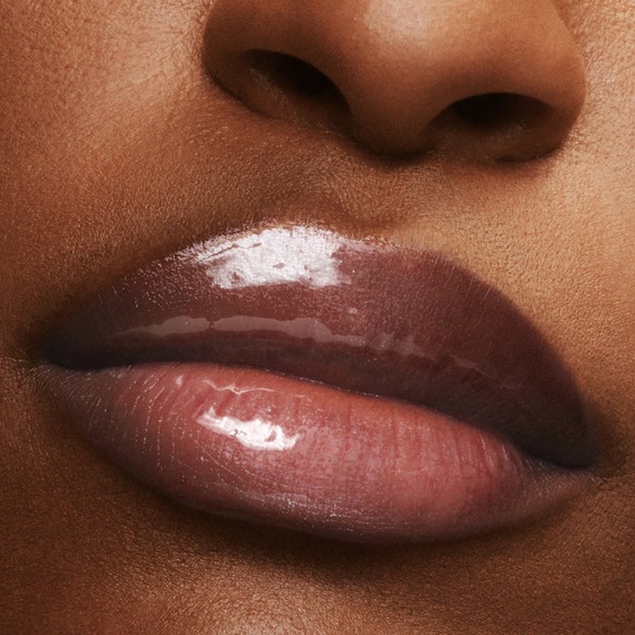 🌹 TOM FORD Rose Lip Oil Tint (Limited Edition) - Picture 4 of 7